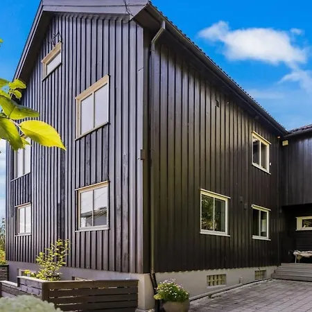 Βίλα Family-friendly House Close To Nature *